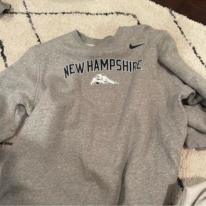Nike University of New Hampshire sweatshirt